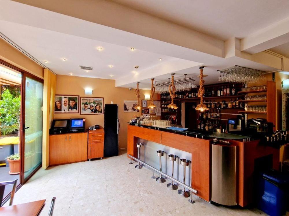 Къща За Гости Карел Nesebar Ngoại thất bức ảnh